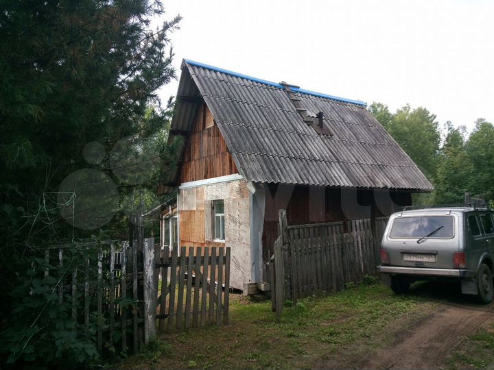 Дача 30 м² на участке 8 сот.