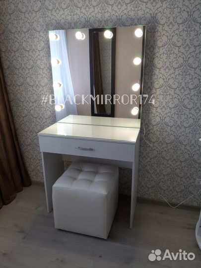 Гримёрка с безрамным зеркалом и подсветкой