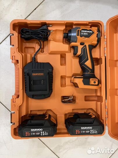 Пила аккумуляторная daewoo dacs 1221Li SET 21В