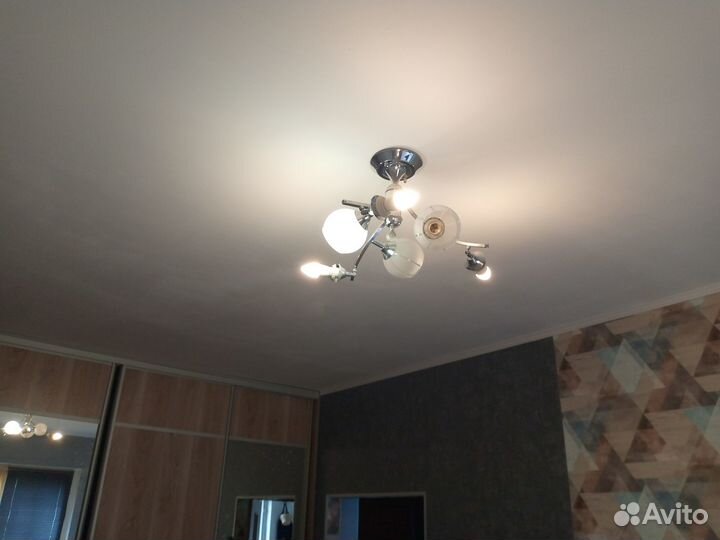 Люстра потолочная