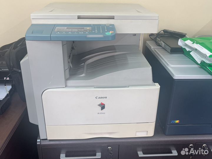 Копировальный аппарат Canon ir2016j