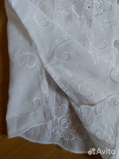 Костюм батистовый вышитый белый р.М и L