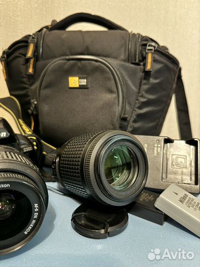 Зеркальный фотоаппарат