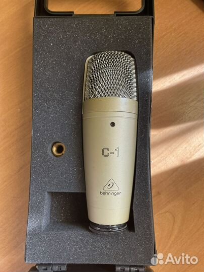 Студийный микрофон behringer c-1