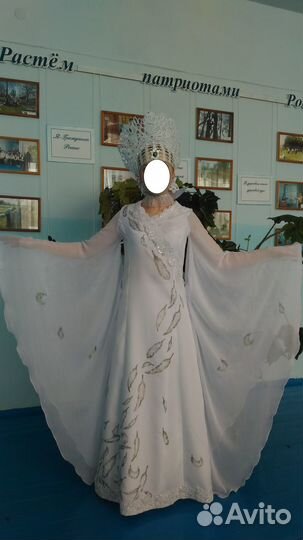 Костюмы для дефиле 