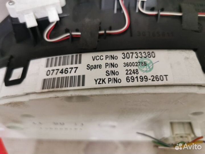 Щиток приборов Volvo Xc90 D5244T18 2012