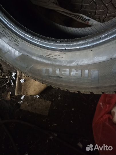 Pirelli Ice Zero 235/65 R18