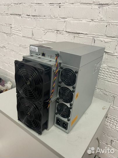 Antminer l7 9050mh / Antminer L7 / асик / майнер