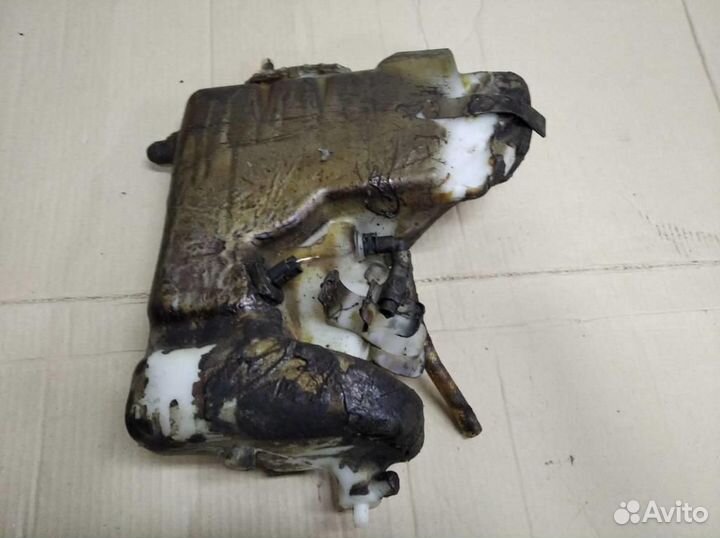 Бачок омывателя w211 E-class 648.961 2005