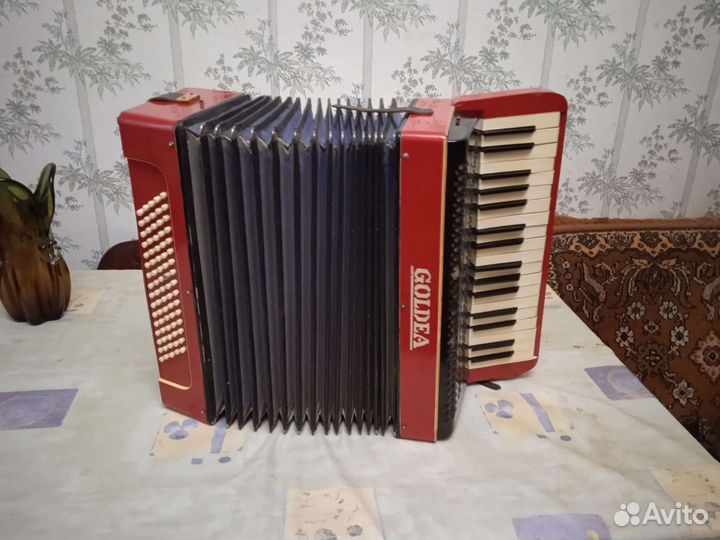 Аккордеон немецкий Goldea 3/4