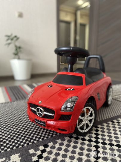 Детская машинка каталка mercedes