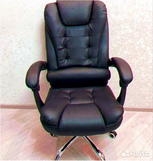 Офисное кресло