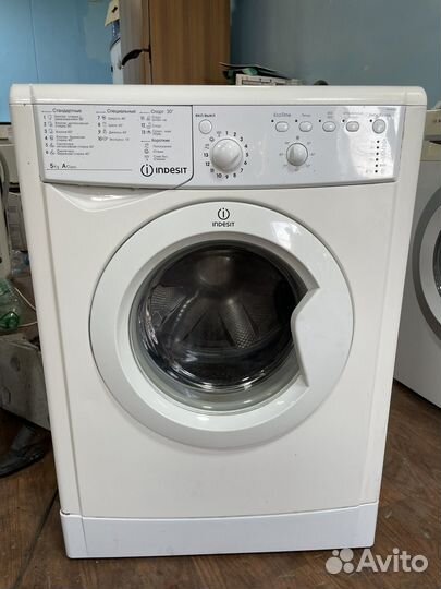 Стиральная машина indesit