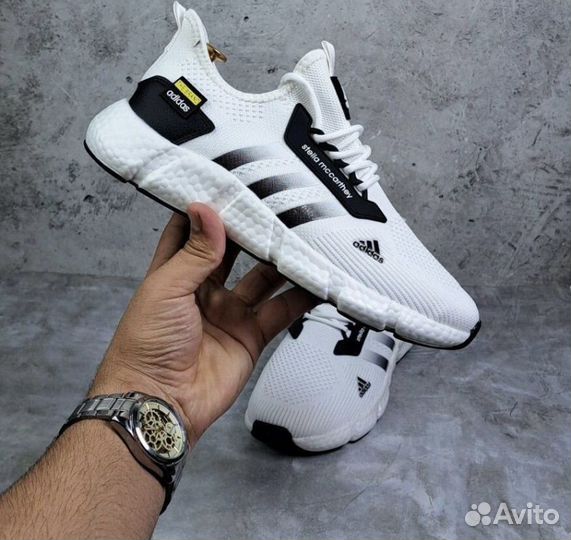 Кроссовки adidas лето 42