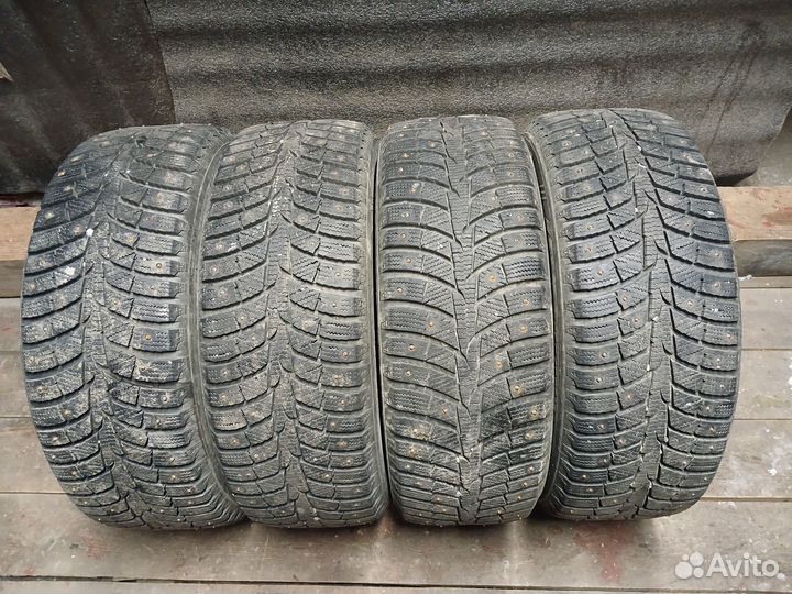 Laufenn I Fit Ice LW 71 205/55 R16