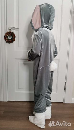 Новогодний костюм зайчика