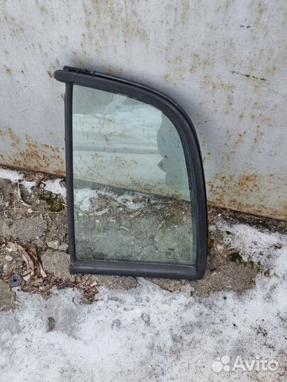 Форточка задней левой двери Hyundai Getz