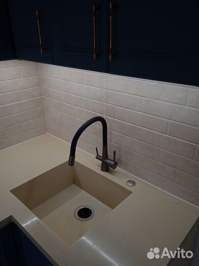 Плиточные работы. Ремонт ванной. Фартук