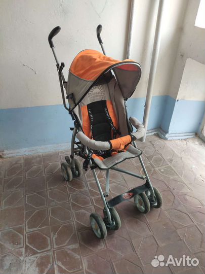Коляска прогулочная