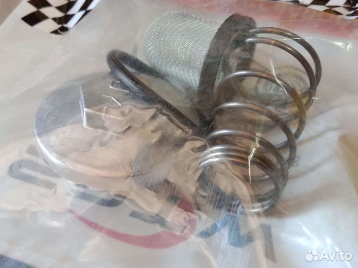 Сливная пробка на скутер