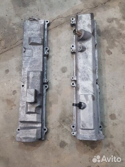 Крышка головки блока цилиндров Nissan Cedric