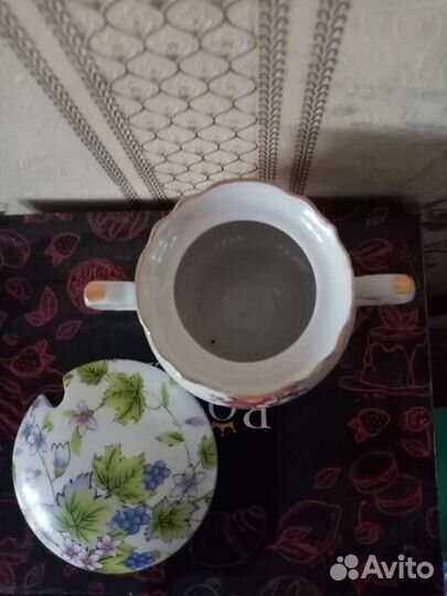 Крышка от заварного чайника