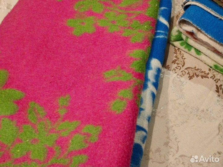 Одеяла с хранения