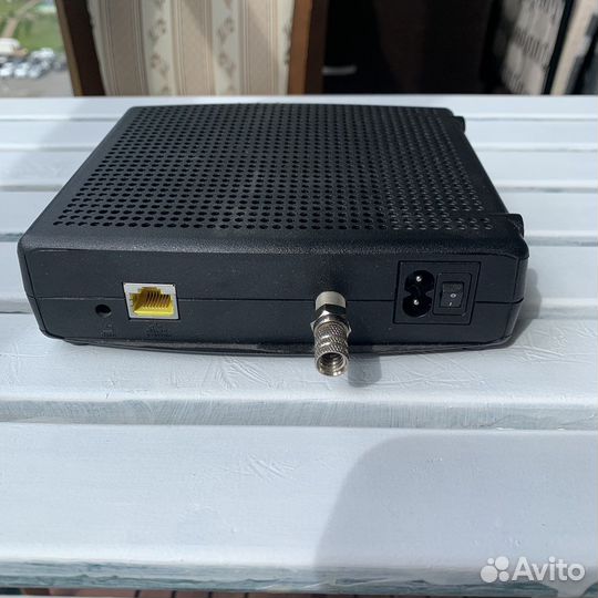 Кабельный модем arris cm820s