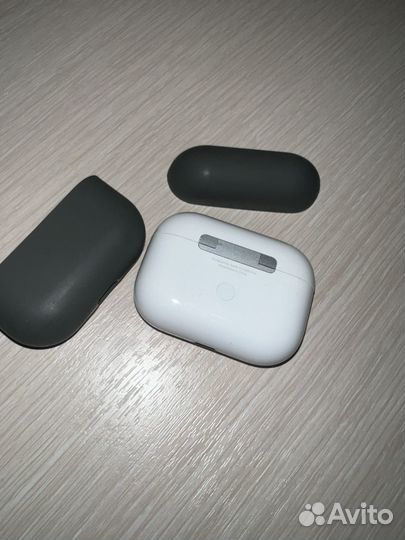 Кейс от наушников airpods pro