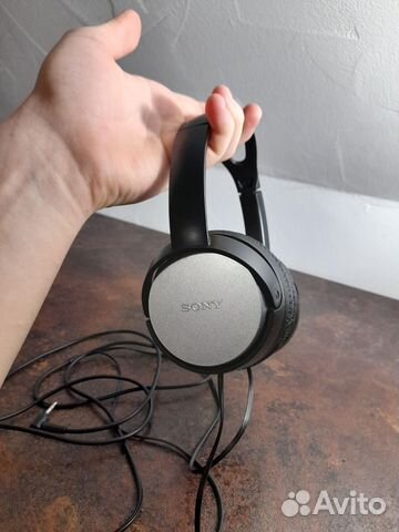 Проводные наушники sony