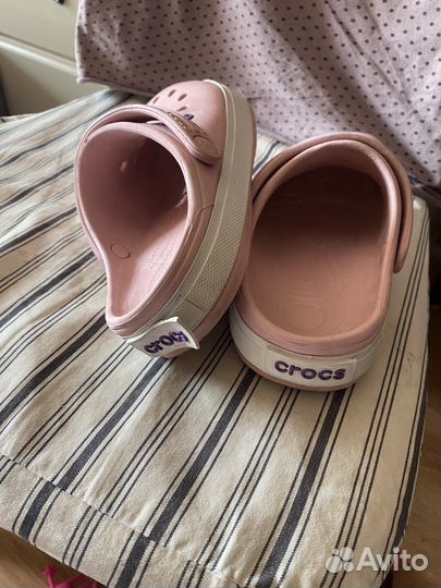 Crocs девочка