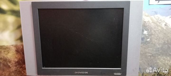 Телевизор ЖК б/у Daewoo DLP-20D3N
