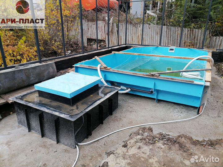 Бассейн с прямой лестницей размером 3х6х1,5