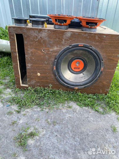 Музыка в машину