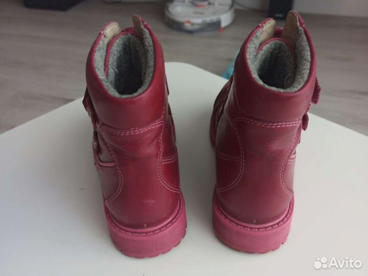 Сапожки для девочки