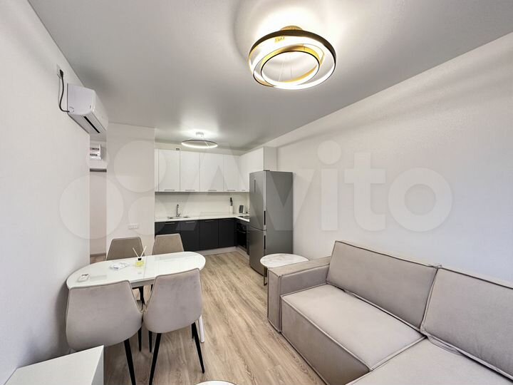 2-к. квартира, 37 м², 10/17 эт.