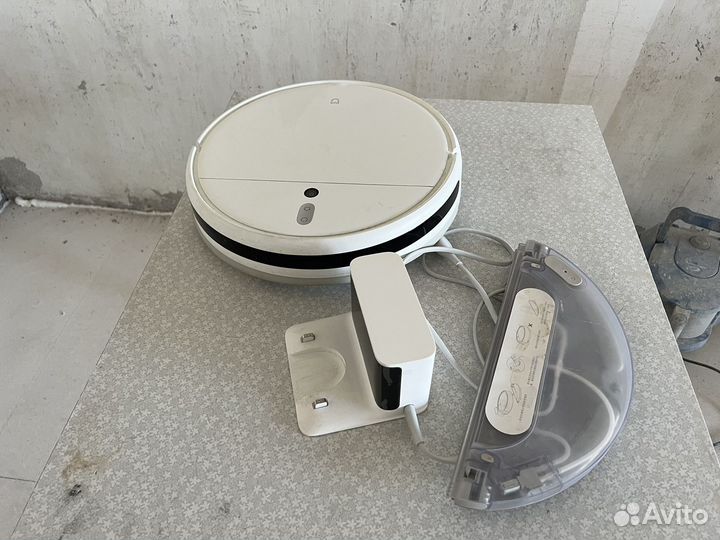 Робот-пылесос Xiaomi Mi Robot Vacuum-Mop