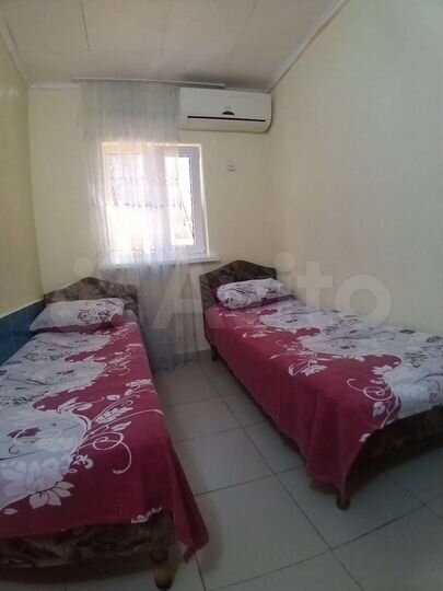 Комната 12 м², 1/3 эт.