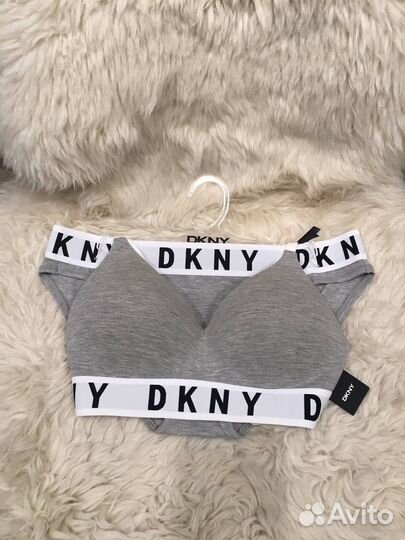 Бюстгальтер+трусы D K N Y из линии Cozy Boyfriend