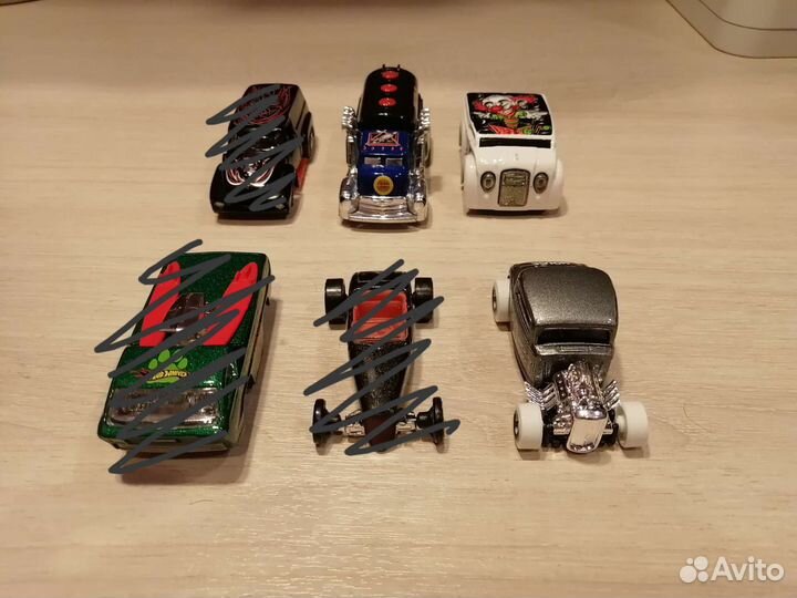 Машинки hot wheels