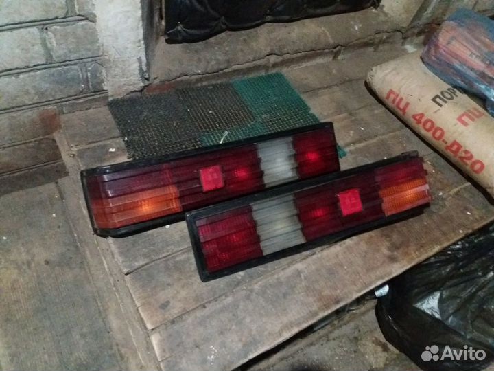 Комплект задних фонарей газ 14 Чайка