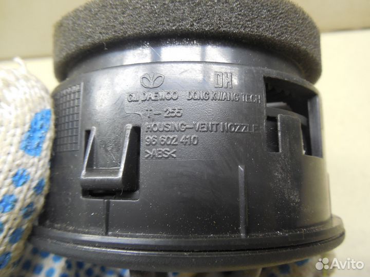 Дефлектор воздушный Aveo (T250) 2005-2011