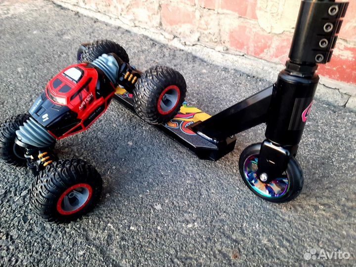 Трюковой самокат