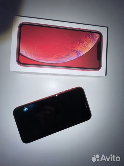 iPhone xr 64gb red