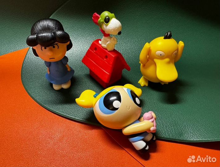 Игрушки из Макдональдса ам ням 2014 миньоны