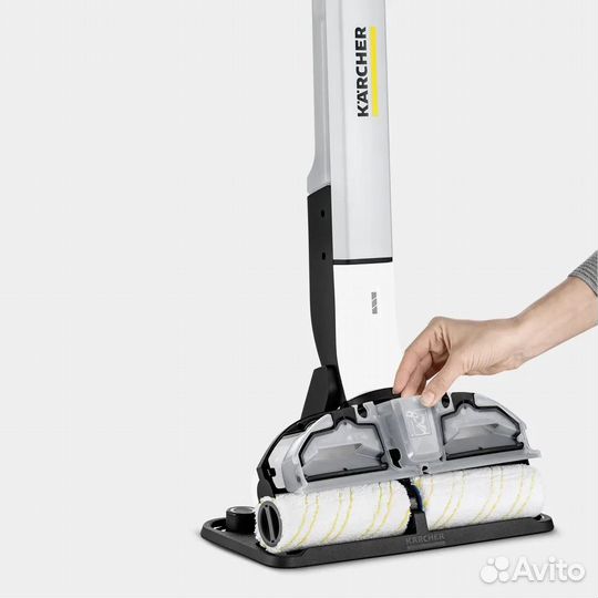 Электрошвабра Karcher EWM 2 (1.056-310.0)