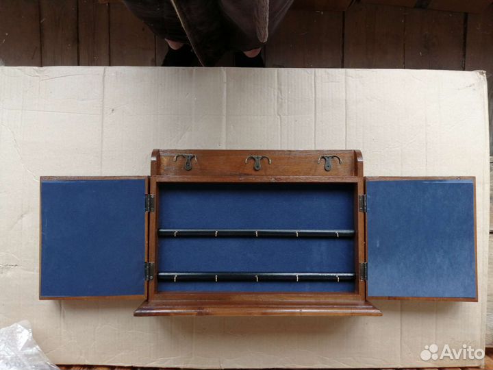 Ключница настенная