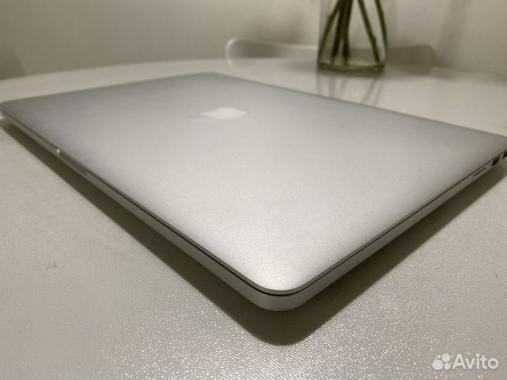 Apple MacBook Pro 15 retina 2015, AMD Radion R9