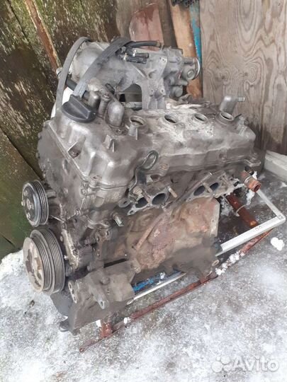 Двигатель в разборе qg18de