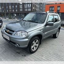 Chevrolet Niva 1.7 MT, 2015, 76 456 км, с пробегом, цена 789 000 руб.